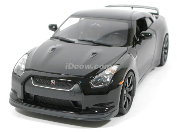 2009 Nissan GT-R diecast  model car